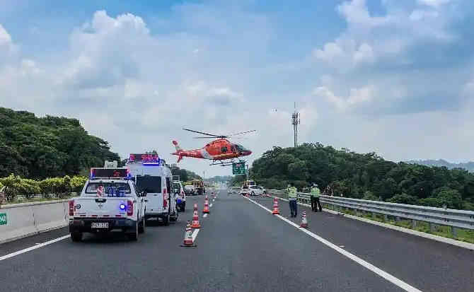 和田高速公路汽车救援案例